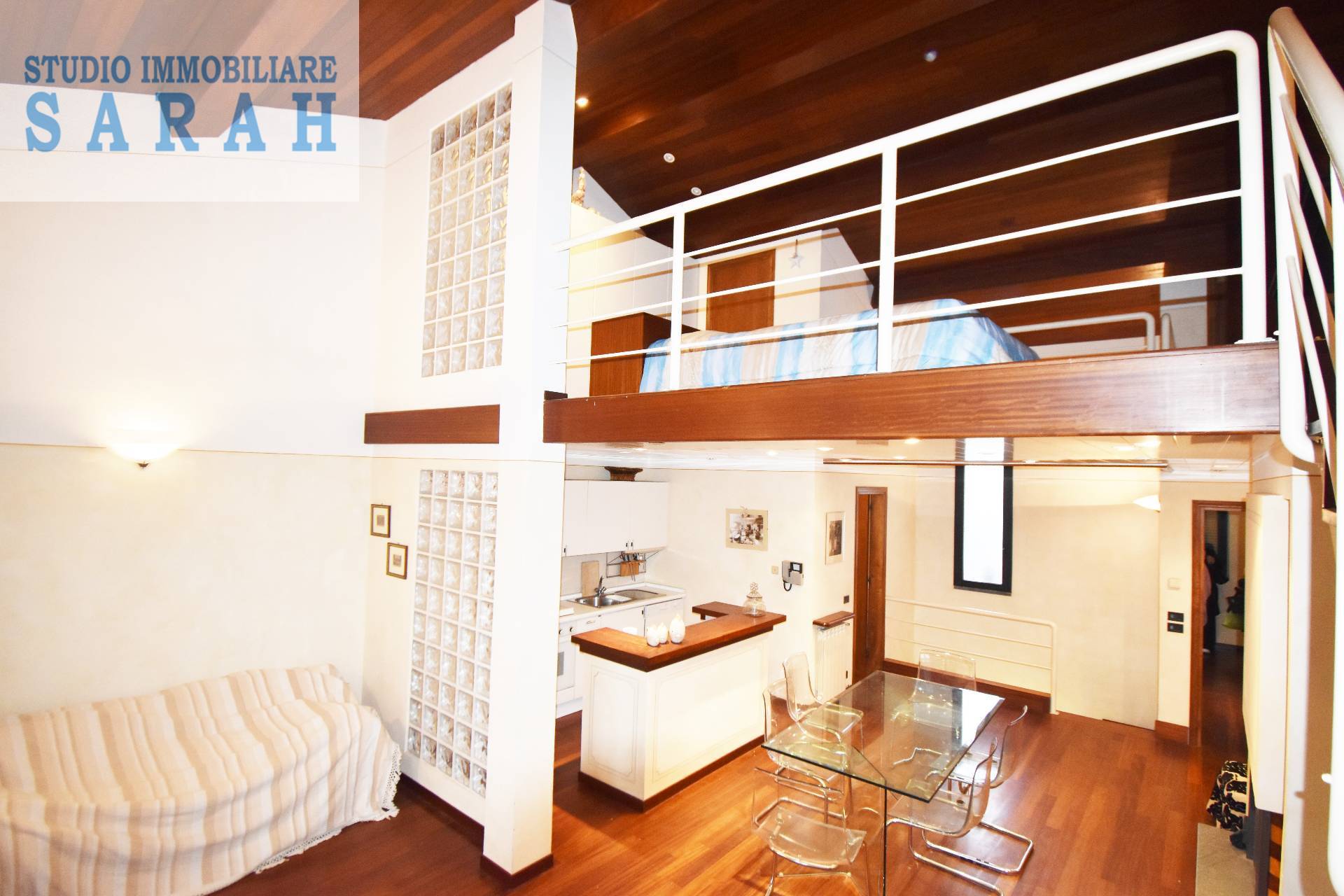 Appartamento in vendita a Viareggio, Centro