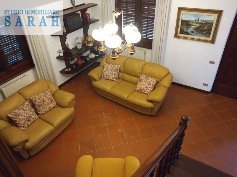 Villa in vendita a Camaiore, Capezzano Pianore