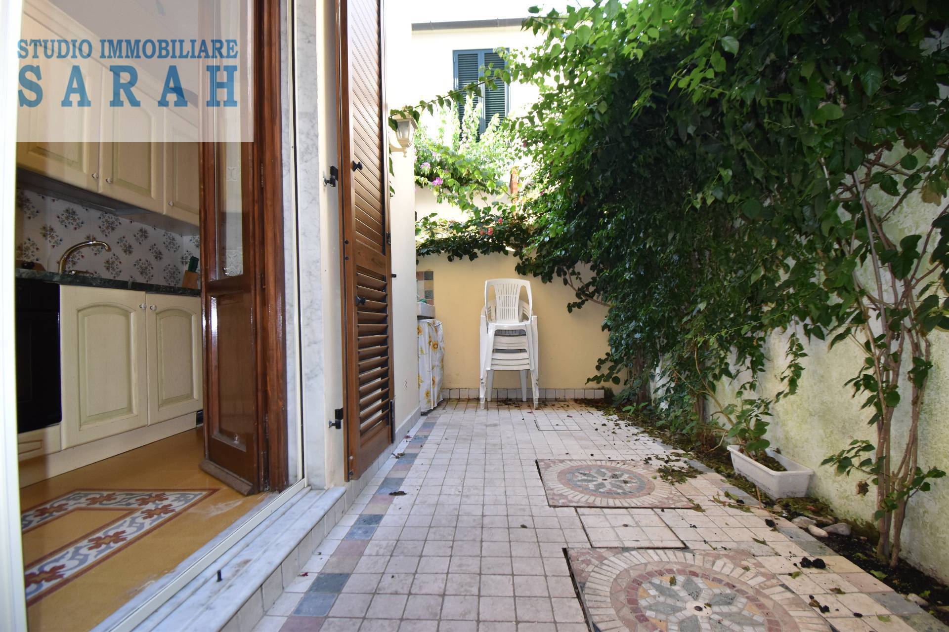 Casa indipendente in vendita a Viareggio, Centro