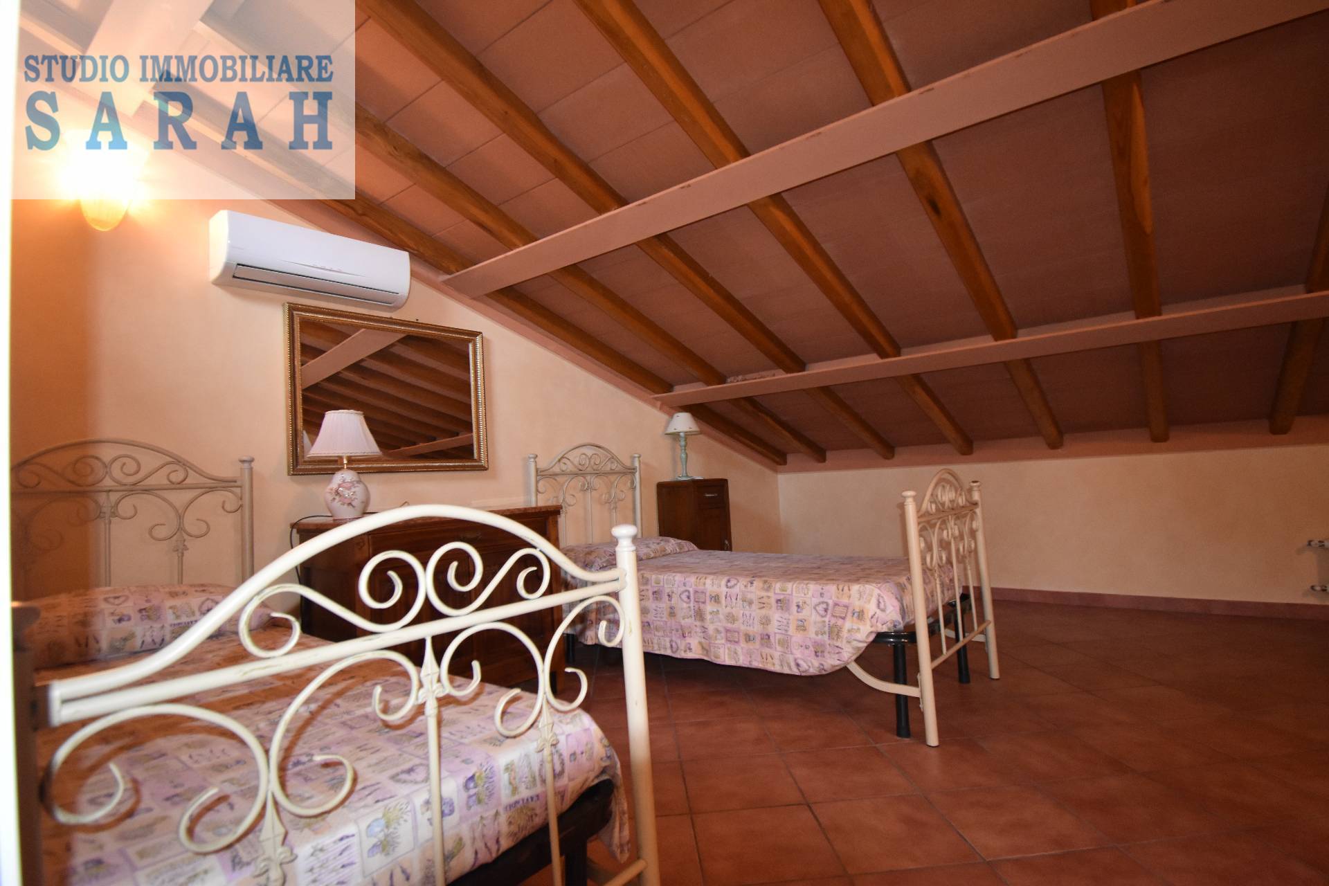 Casa indipendente in vendita a Viareggio, Centro