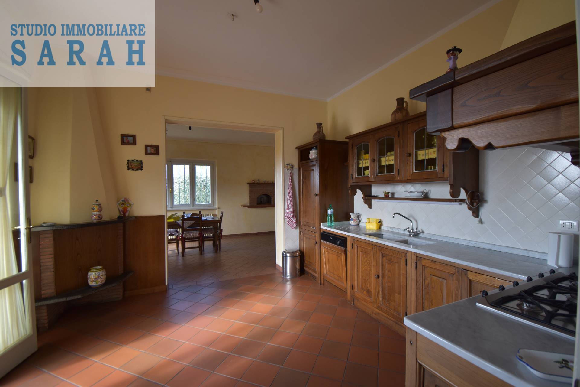 Villa in vendita a Camaiore, Capezzano Pianore