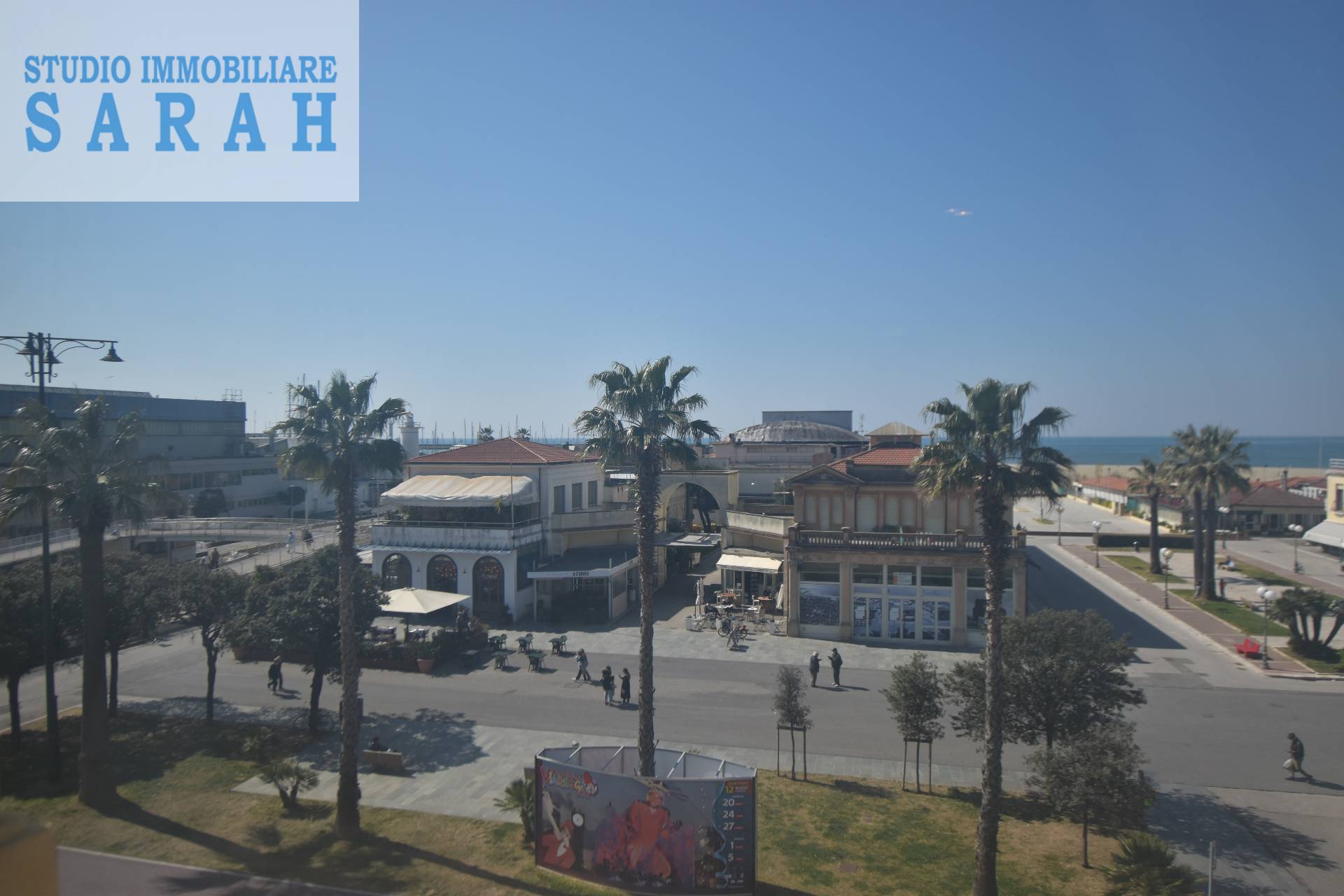 Appartamento in vendita a Viareggio, Centro