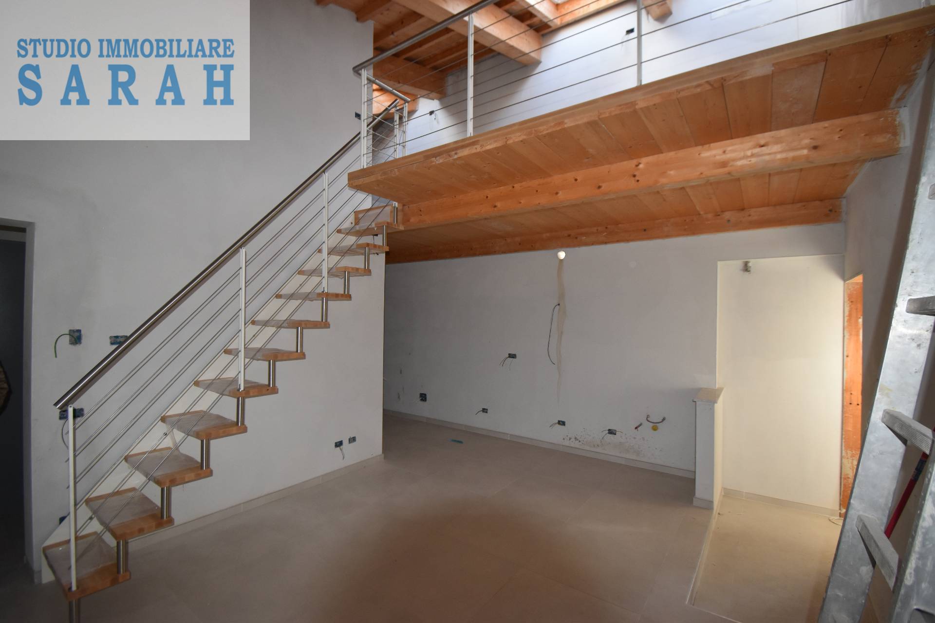 Appartamento in vendita a Viareggio, Centro