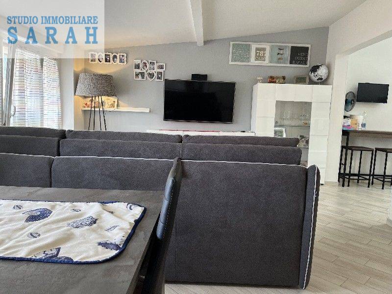 Appartamento in vendita a Viareggio, Centro