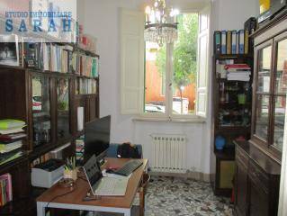 Appartamento in vendita a Viareggio, Centro