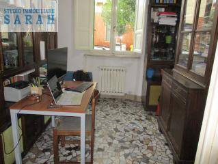 Appartamento in vendita a Viareggio, Centro