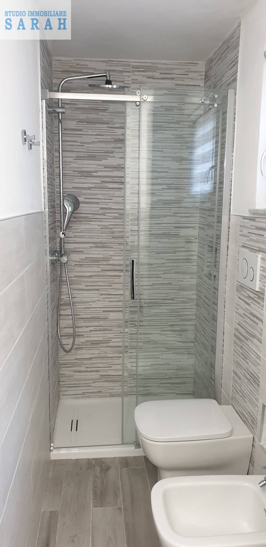 Appartamento in vendita a Viareggio, Centro