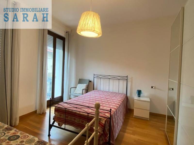 Appartamento in vendita a Viareggio, Centro