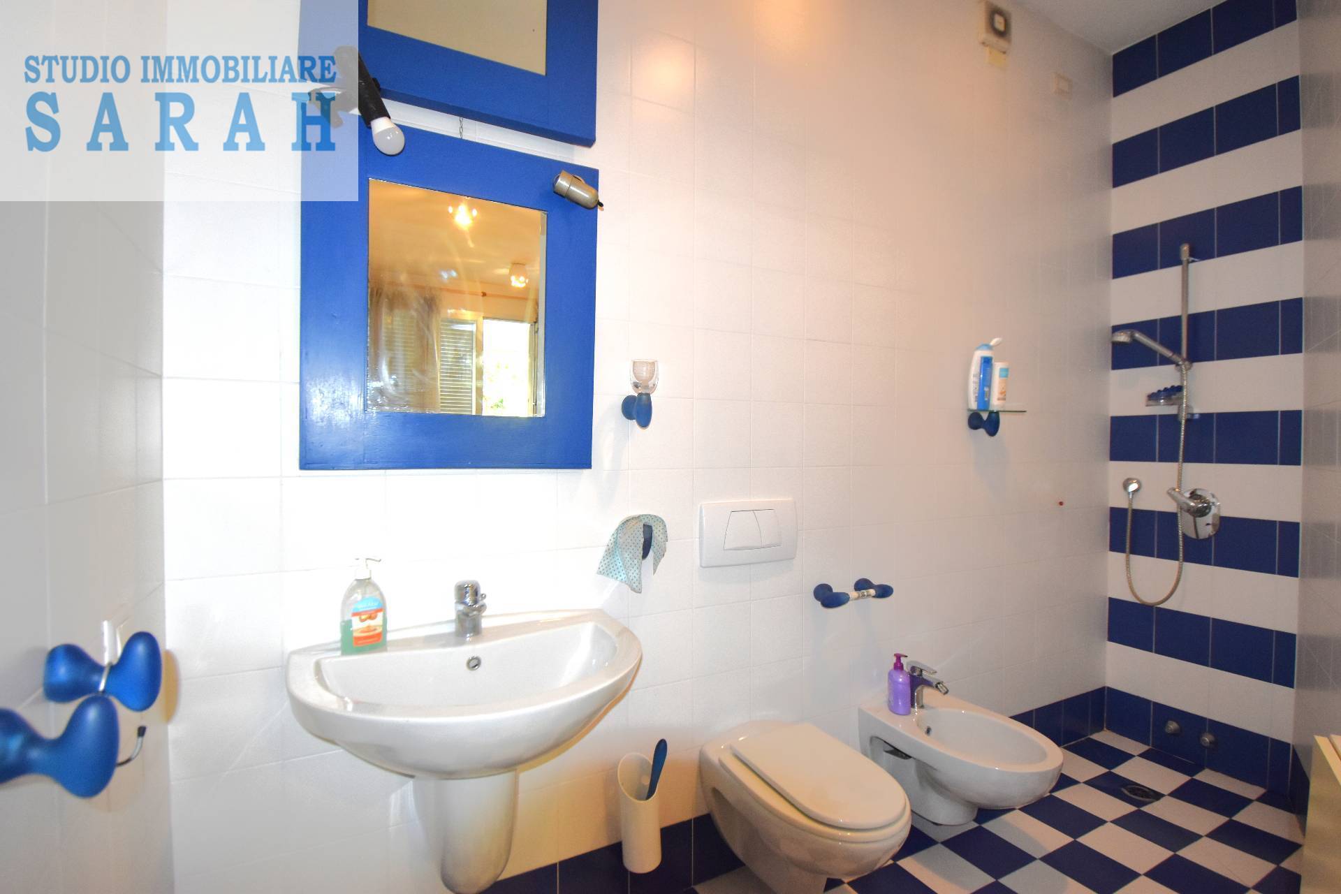 Appartamento in vendita a Viareggio, Centro