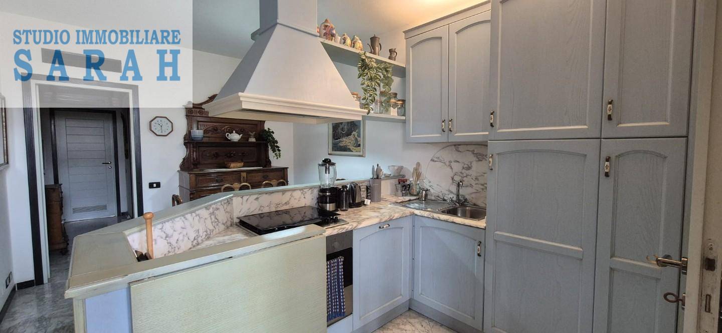 Appartamento in vendita a Viareggio, Centro