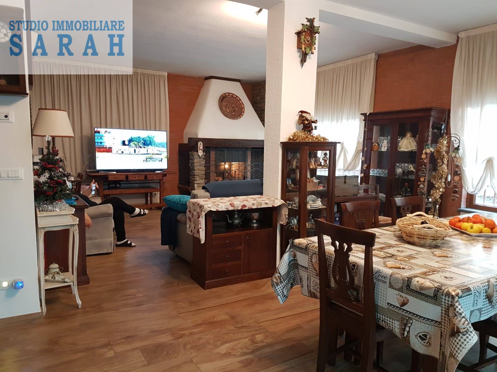 Villa in vendita a Camaiore, Lido di Camaiore