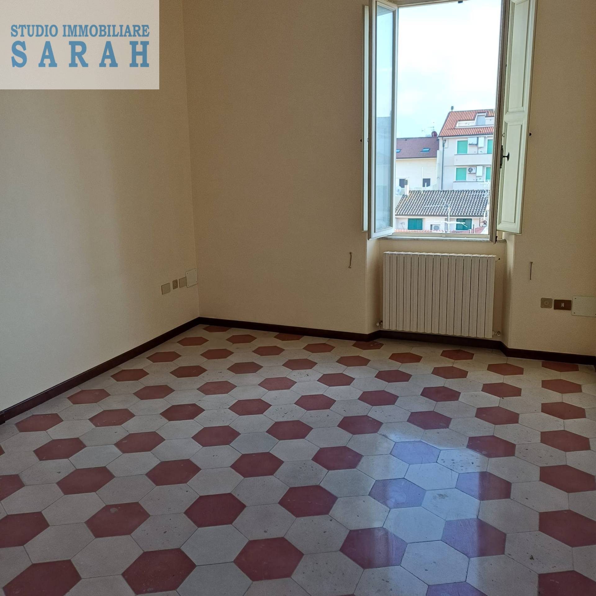 Casa indipendente in affitto a Viareggio, Centro