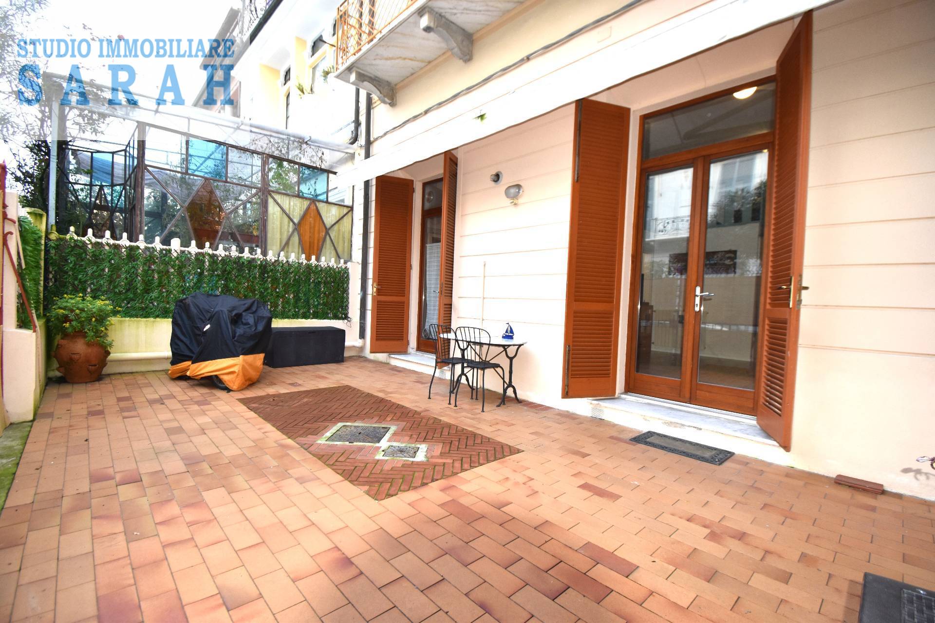 Appartamento in vendita a Viareggio, Centro