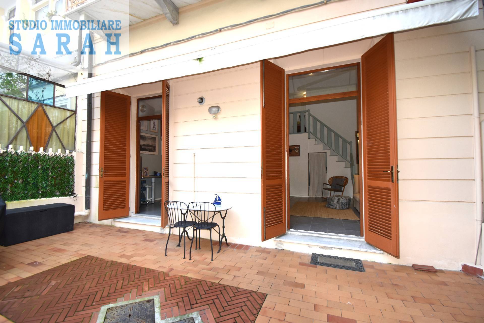 Appartamento in vendita a Viareggio, Centro