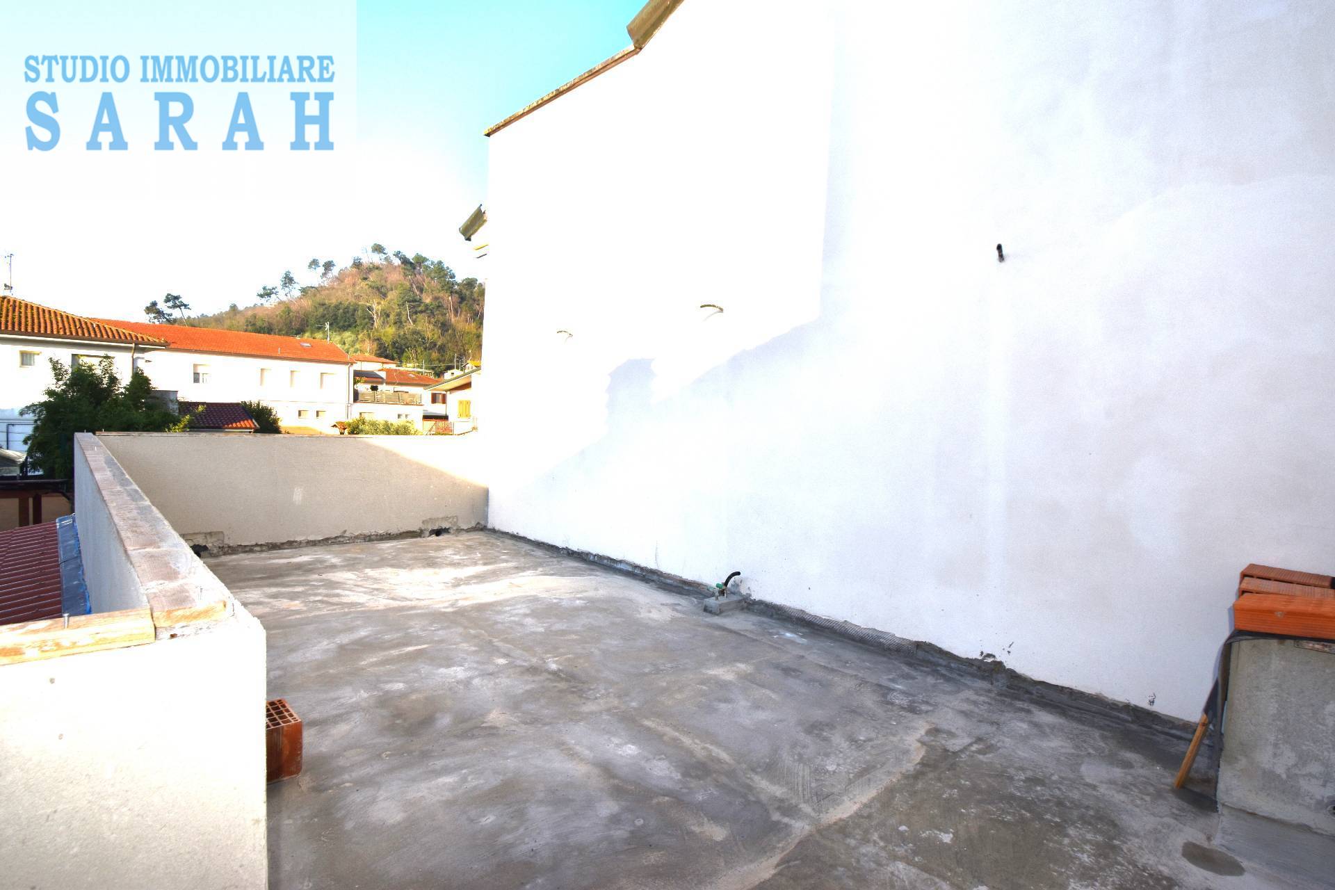 Villette a schiera in vendita a Camaiore