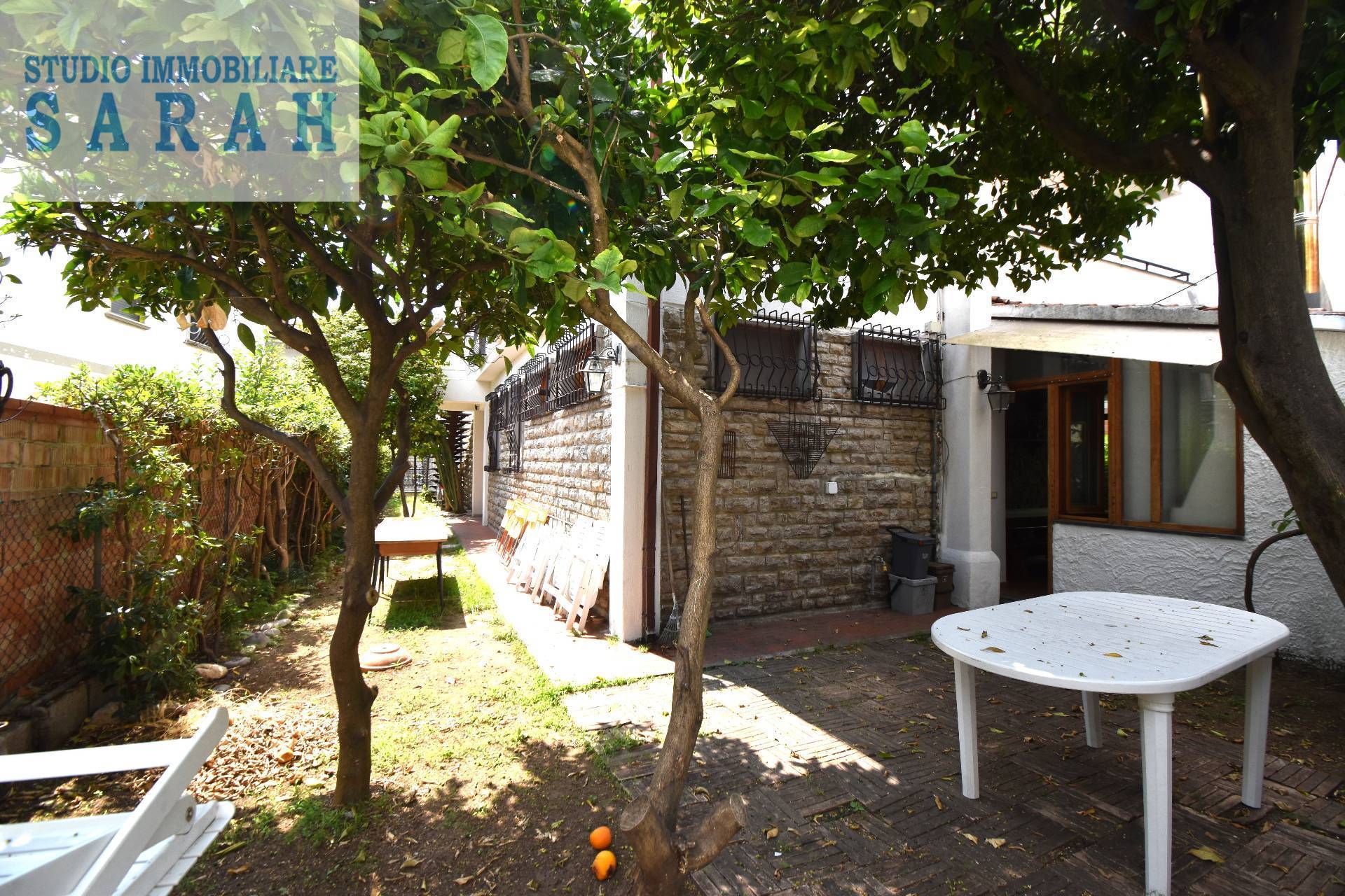 Villa in vendita a Viareggio, Migliarina/Terminetto