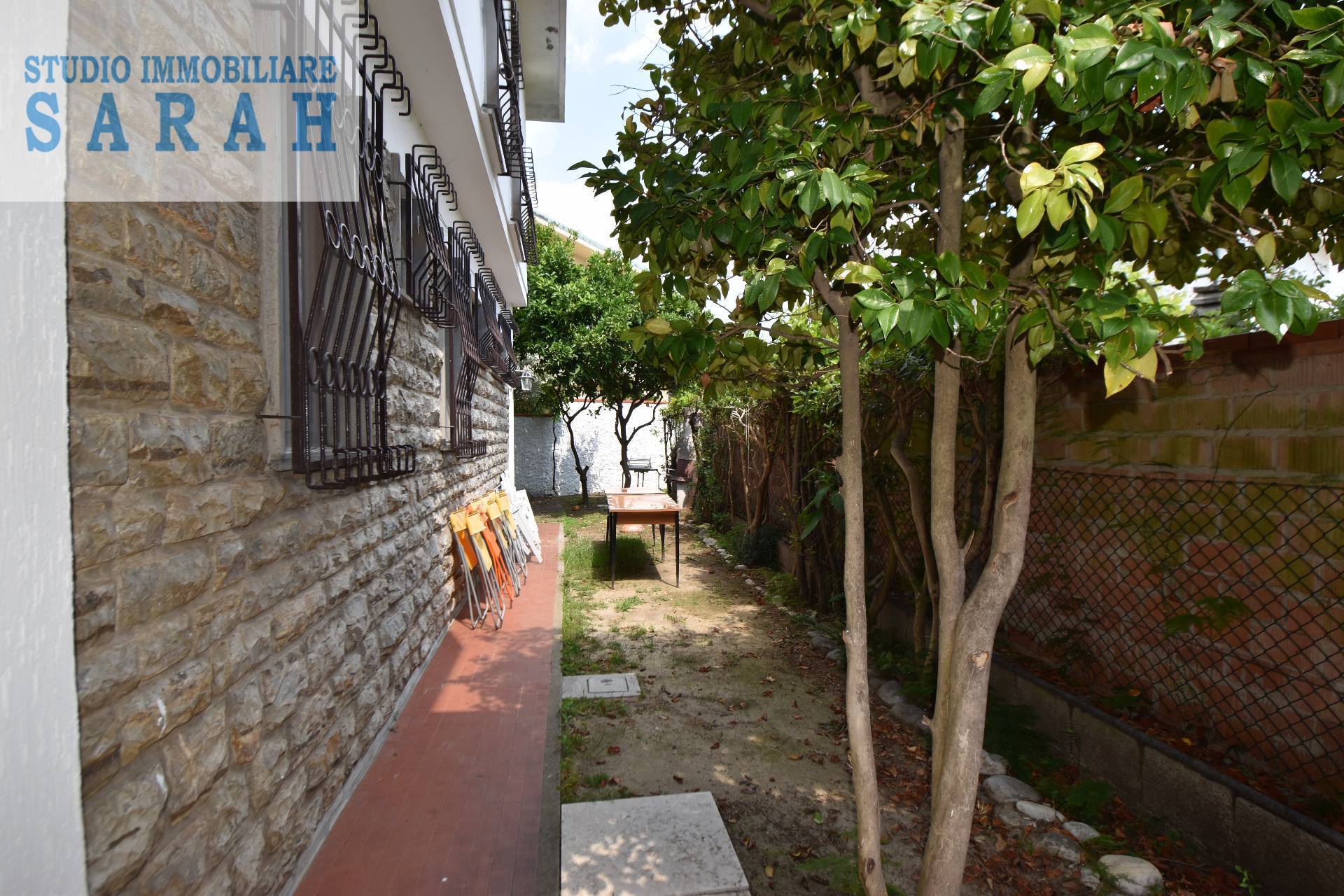 Villa in vendita a Viareggio, Migliarina/Terminetto