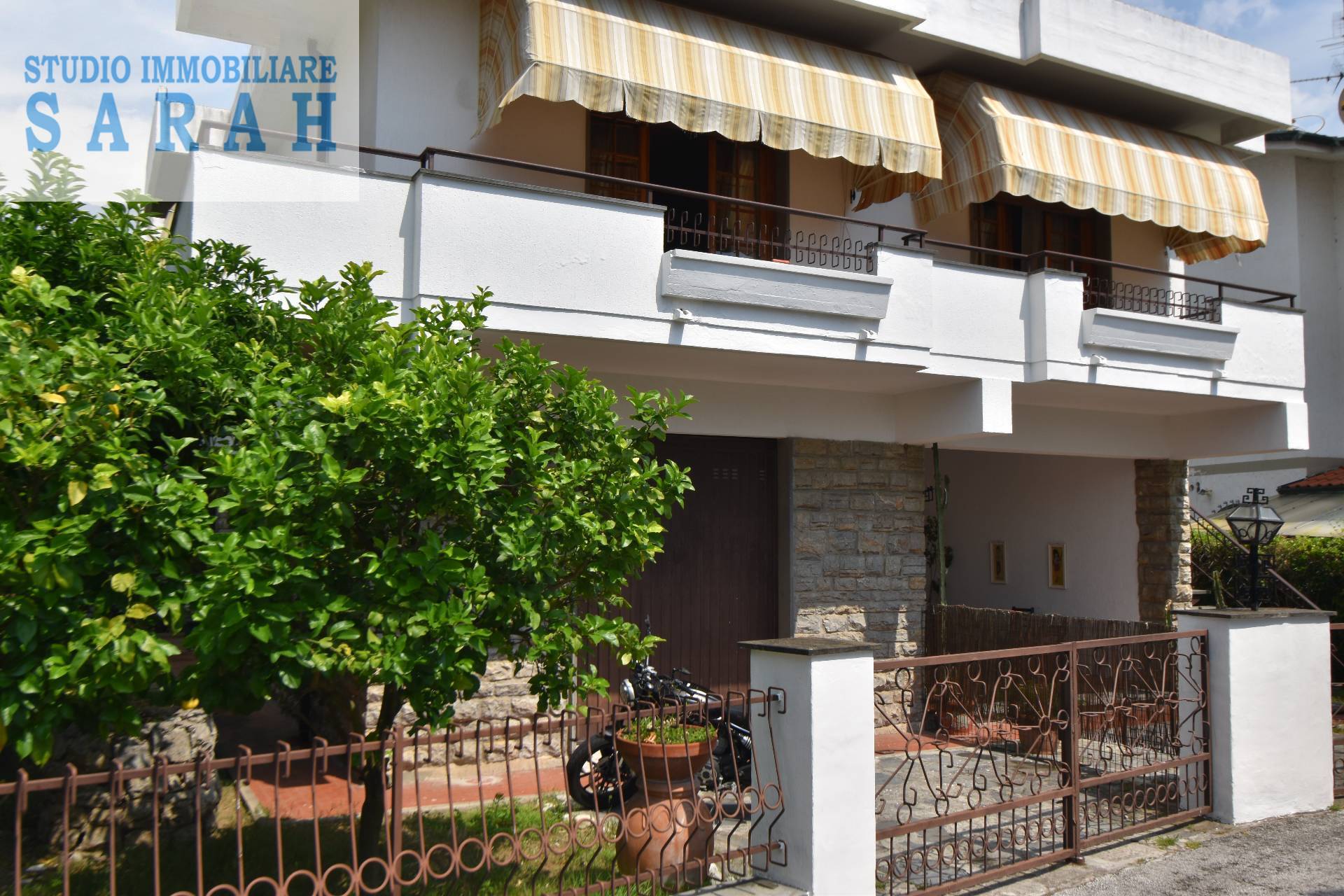 Villa in vendita a Viareggio, Migliarina/Terminetto