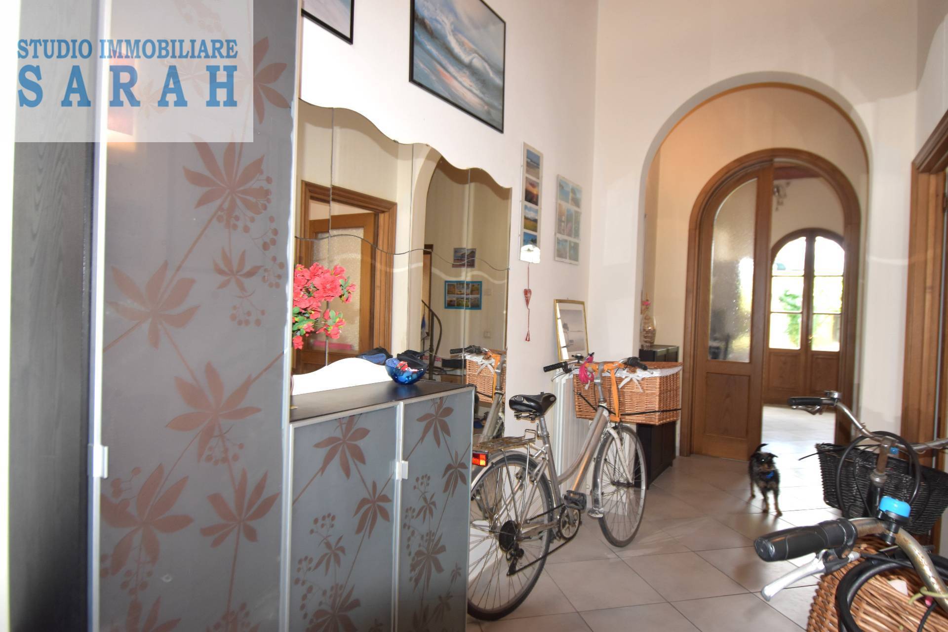 Casa indipendente in vendita a Viareggio, Centro