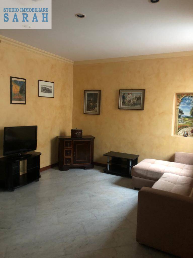Casa indipendente in vendita a Viareggio, Centro