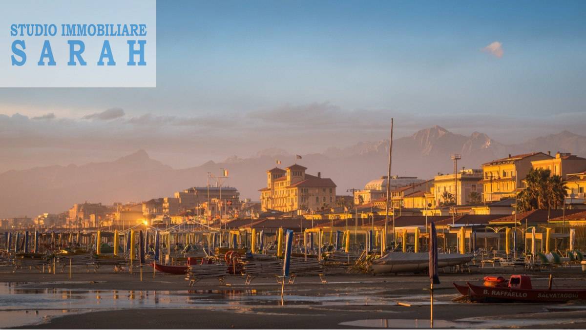 Appartamento in vendita a Viareggio, Fascia mare