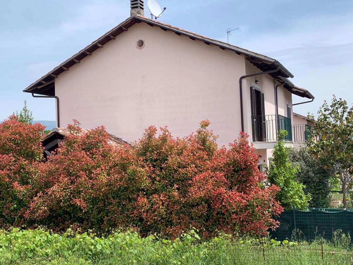 Villa Bifamiliare in vendita a Bevagna