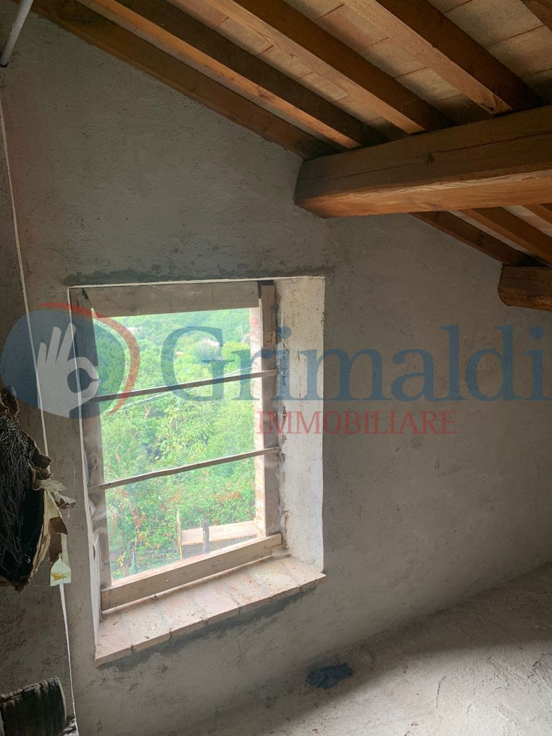 Rustico in vendita a Fiastra