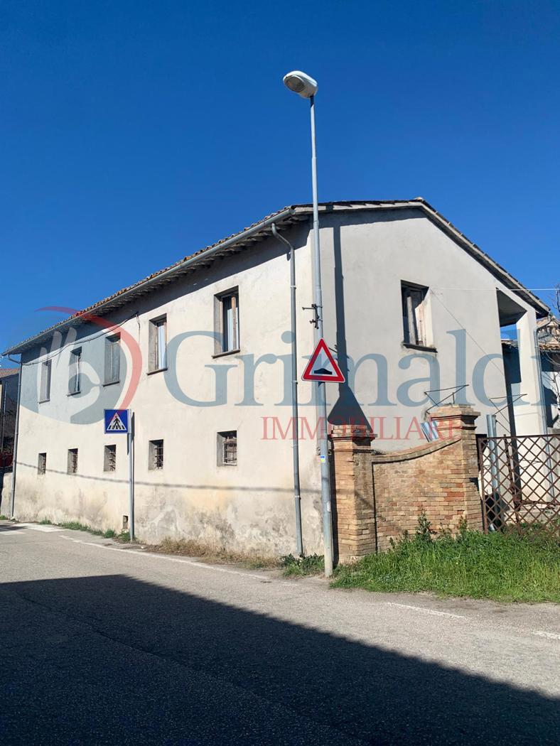 Rustico in vendita a Foligno