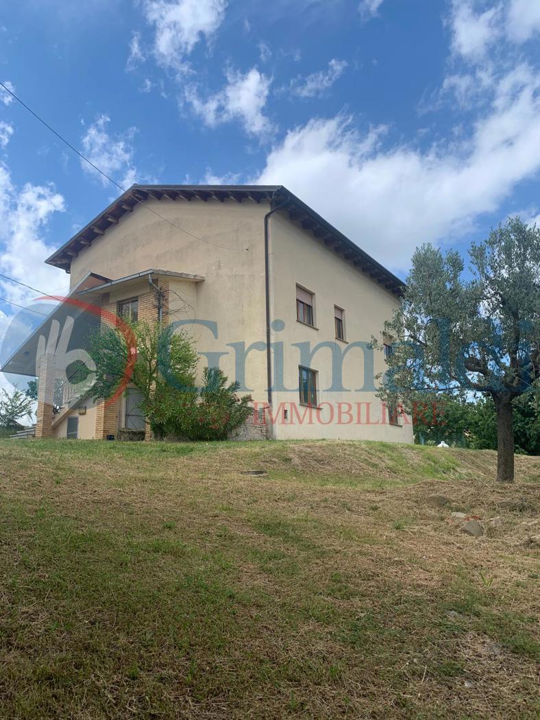 Attivit commerciale in vendita a Gualdo Tadino