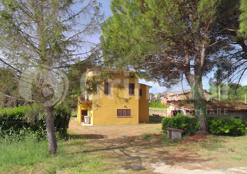 Casa indipendente in vendita a Bettona