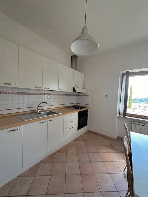 Bilocale arredato in affitto a Perugia