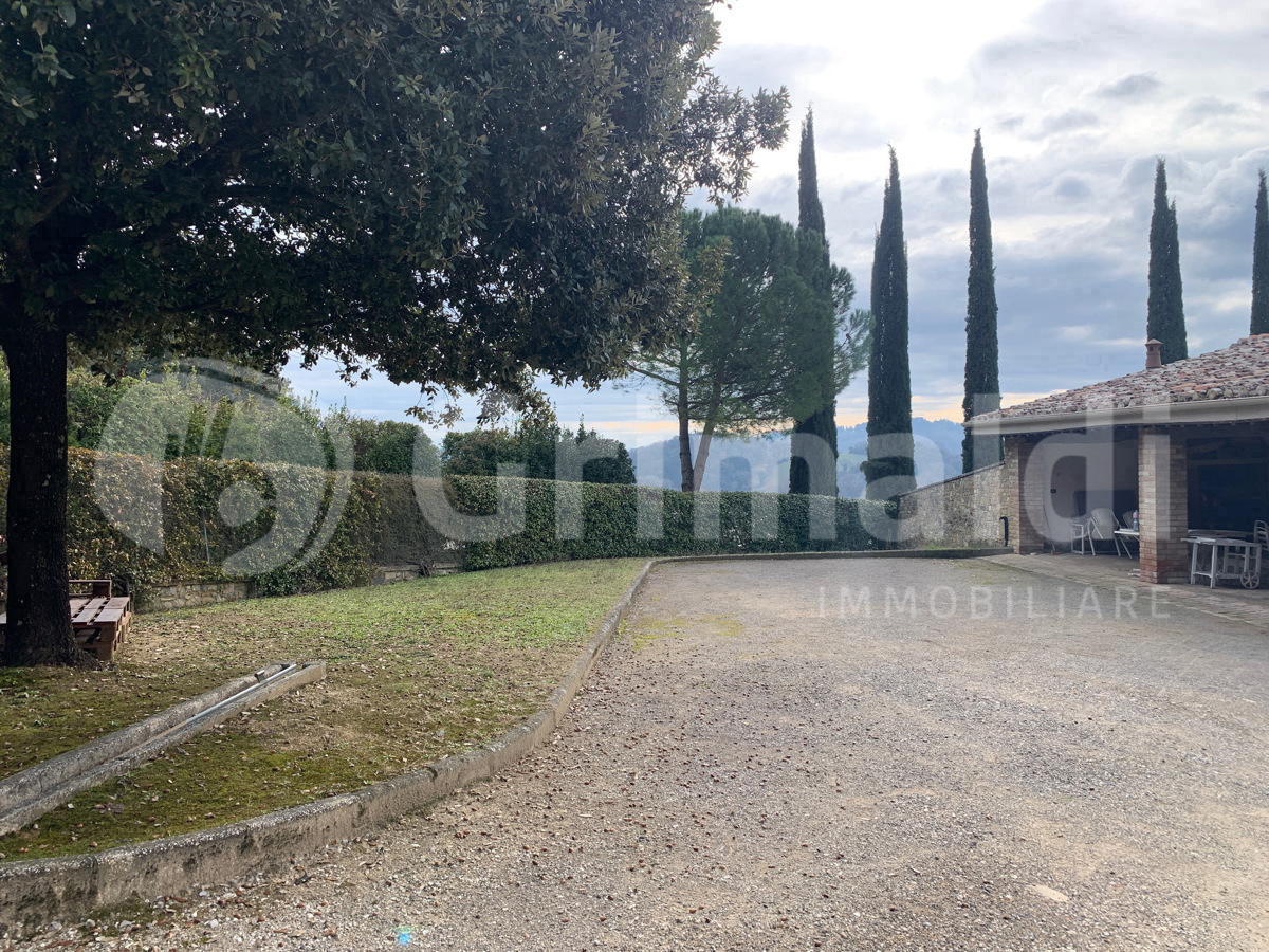 Bilocale arredato in affitto a Perugia