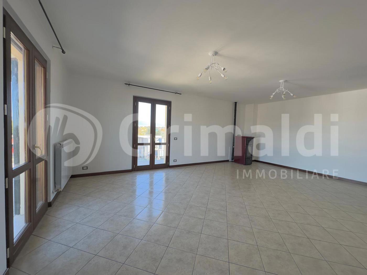 Trilocale con box doppio a Bettona