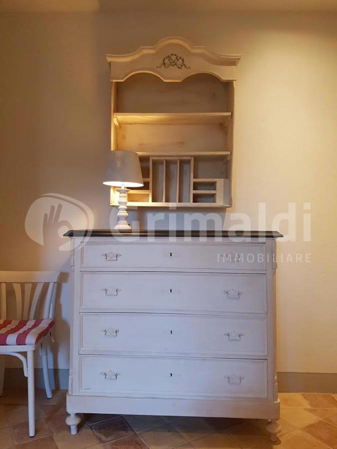 Trilocale arredato in affitto a Perugia