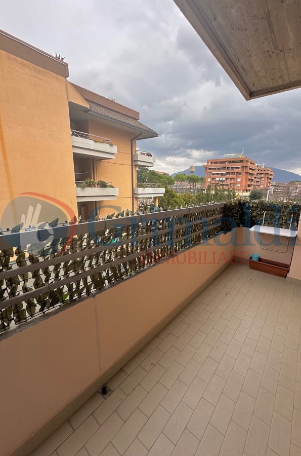 Trilocale con box doppio a Bastia Umbra