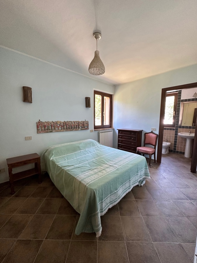 Trilocale arredato in affitto a Assisi