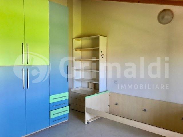 Trilocale arredato in affitto a Bettona