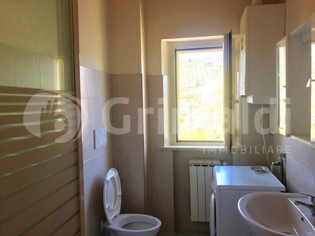 Trilocale arredato in affitto a Bettona