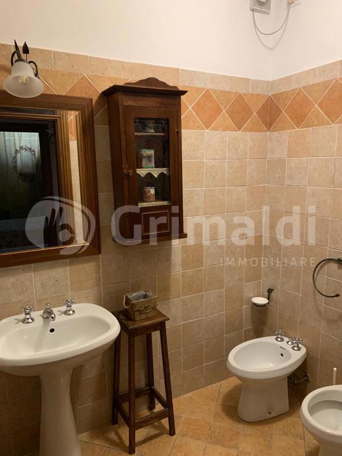 Trilocale in affitto a Assisi