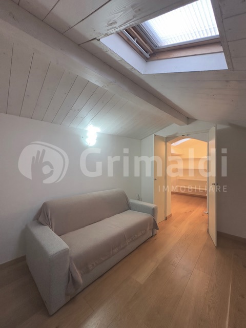 Trilocale arredato in affitto a Perugia