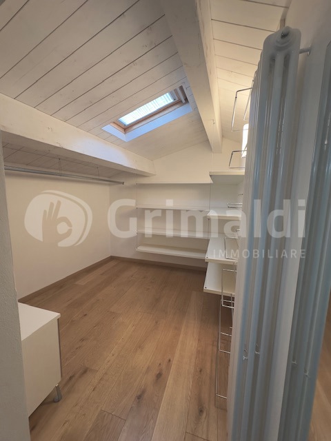 Trilocale arredato in affitto a Perugia