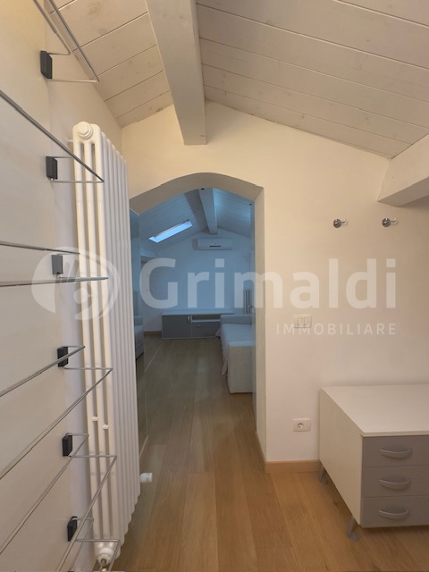 Trilocale arredato in affitto a Perugia