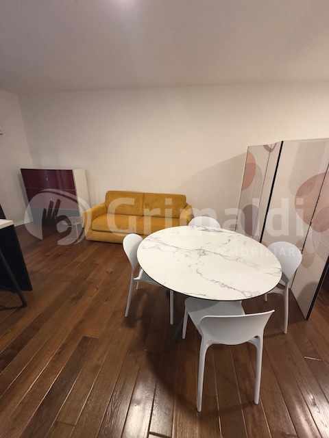 Monolocale arredato in affitto a Perugia