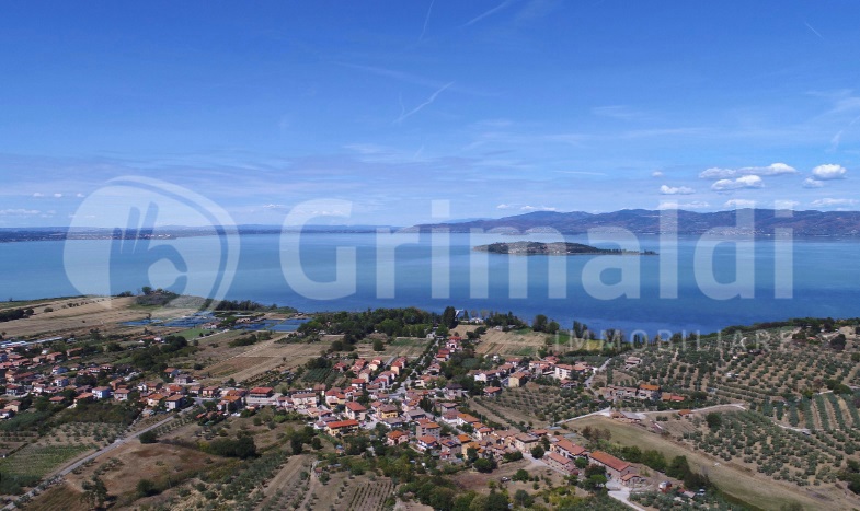 casa indipendente in vendita a Magione