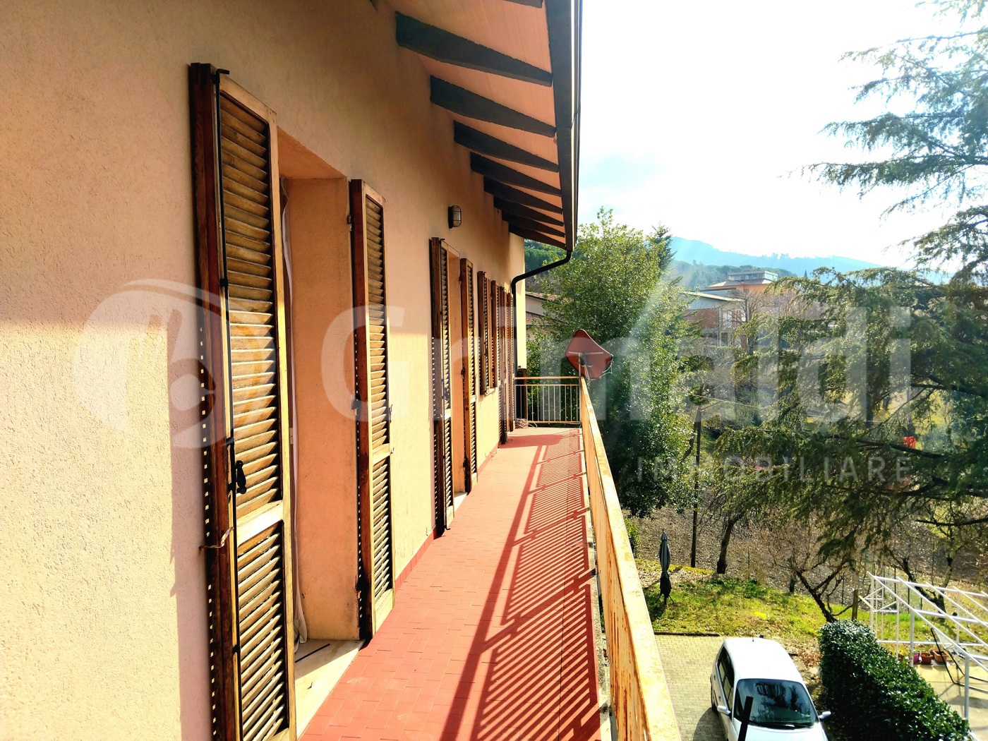 Quadrilocale arredato in affitto a Valfabbrica