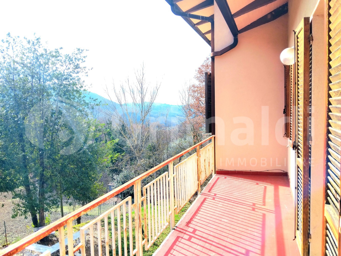 Quadrilocale arredato in affitto a Valfabbrica