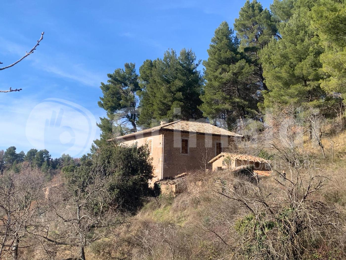 Rustico in vendita a Trevi