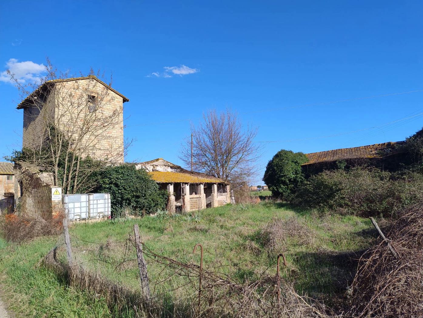 Rustico in vendita a Torgiano