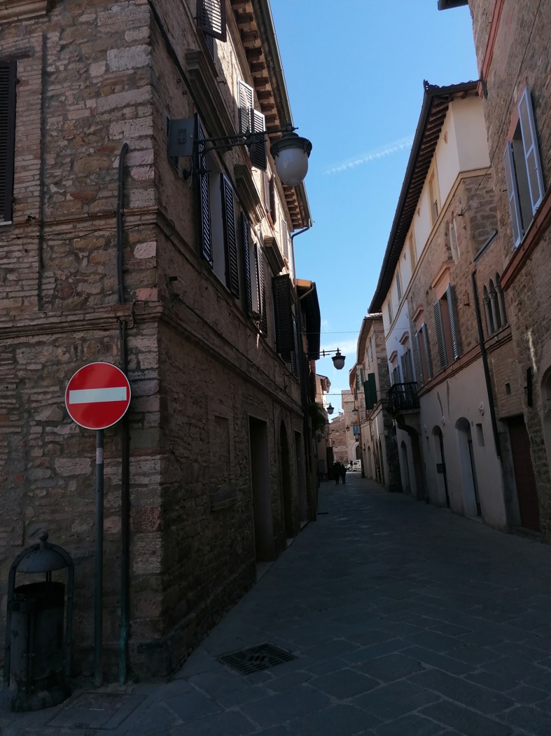Stabile/Palazzo in vendita a Bevagna