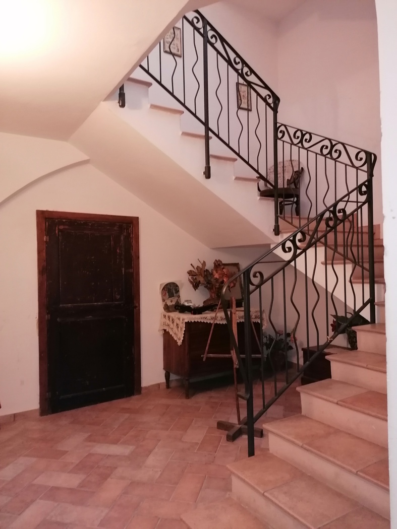 Stabile/Palazzo in vendita a Bevagna